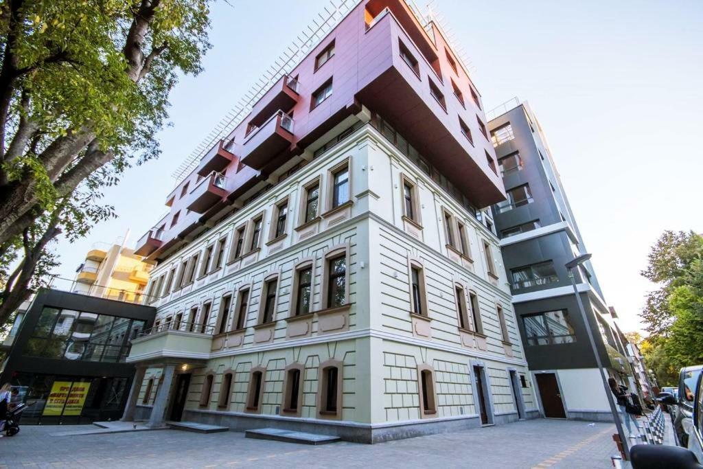 Cathedral Deluxe * Varna